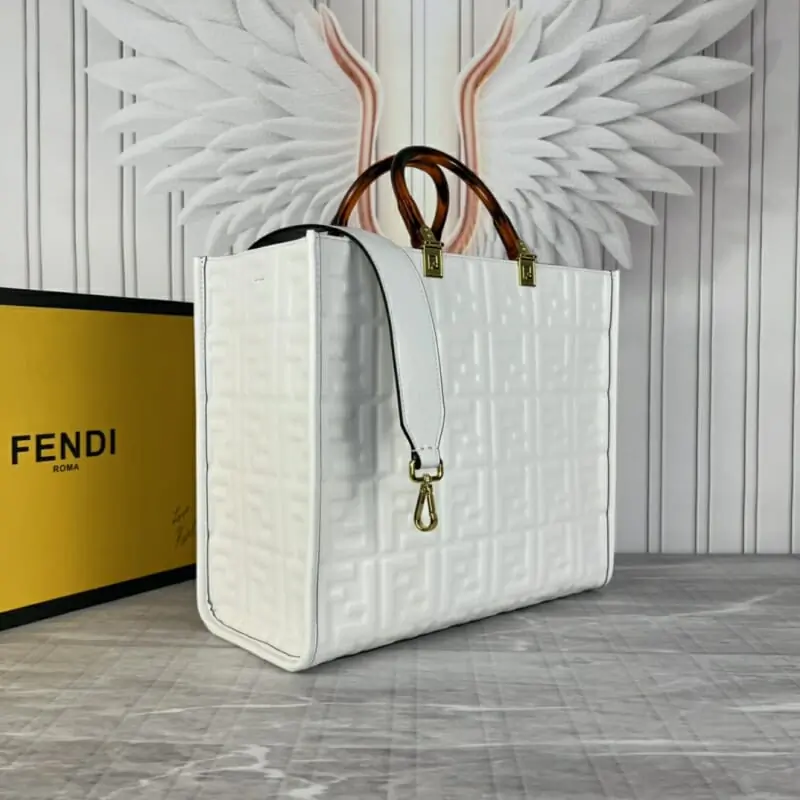 fendi aaa qualite tote-sac a main  pour femme s_1232a0a1